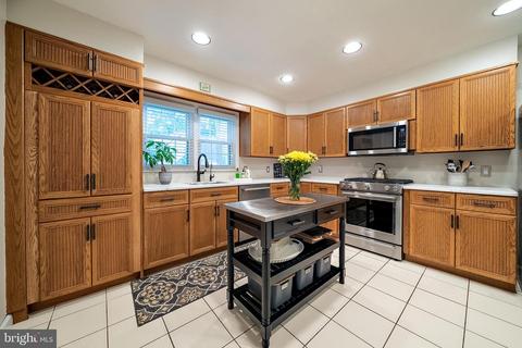 24 Farm Rd, Ewing, NJ 08638 photo 17