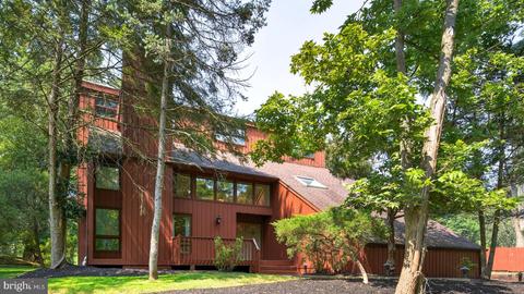 264 W Upper Ferry Rd, Ewing, NJ 08628 photo 1