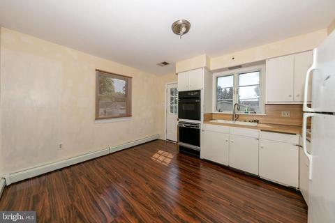 47 Main Blvd, Ewing, NJ 08618 photo 11