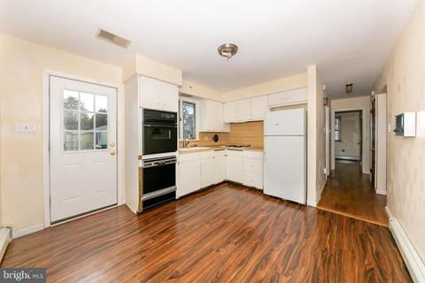 47 Main Blvd, Ewing, NJ 08618 photo 12