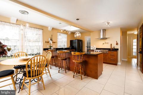 25 Duffield Dr, Ewing, NJ 08628 photo 6