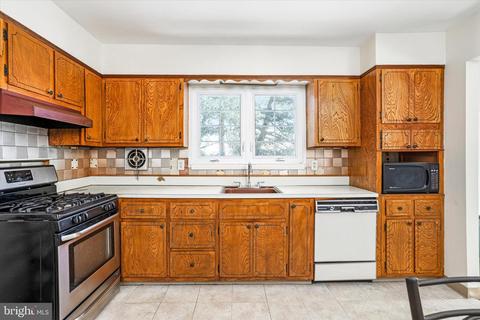 14 Currier Way, Ewing, NJ 08628 photo 11