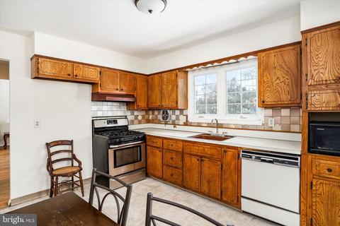 14 Currier Way, Ewing, NJ 08628 photo 12