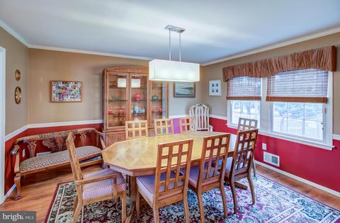 75 E Village Dr E, Hamilton, NJ 08620 photo 14