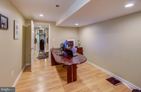 75 E Village Dr E, Hamilton, NJ 08620 photo 36