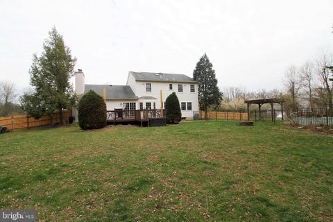 75 E Village Dr E, Hamilton, NJ 08620 photo 43