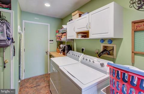 75 E Village Dr E, Hamilton, NJ 08620 photo 29