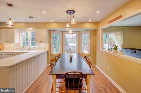 75 E Village Dr E, Hamilton, NJ 08620 photo 11