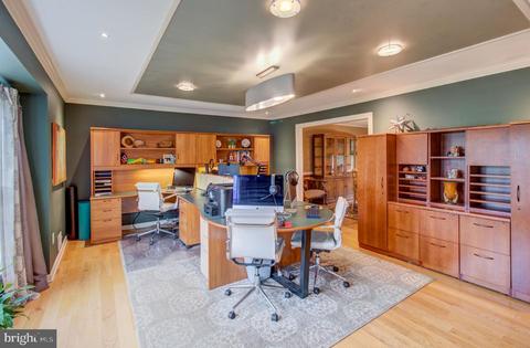 75 E Village Dr E, Hamilton, NJ 08620 photo 18
