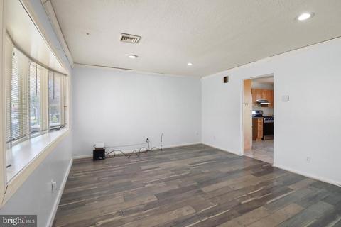 19 Dixfield Ave, Ewing, NJ 08618 photo 10