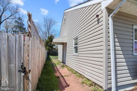19 Dixfield Ave, Ewing, NJ 08618 photo 5