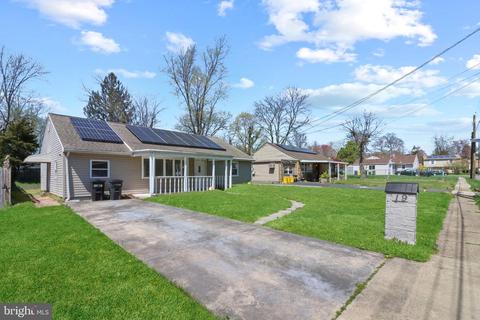 19 Dixfield Ave, Ewing, NJ 08618 photo 2