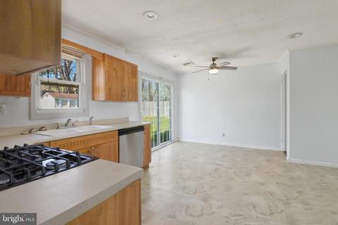 19 Dixfield Ave, Ewing, NJ 08618 photo 17
