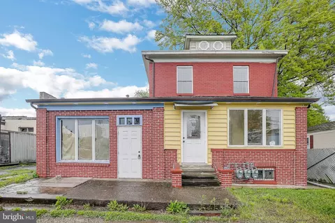 848 Calhoun St, Trenton, NJ 08618