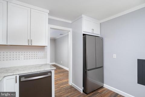 962 Terrace Blvd, Ewing, NJ 08618 photo 9