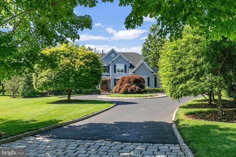 83 Ettl Cir, Princeton, NJ 08540