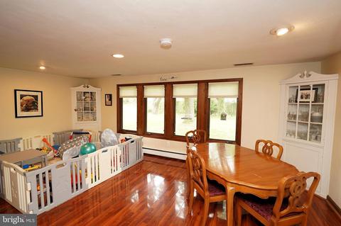 1015 Bear Tavern Rd, Ewing, NJ 08628 photo 9