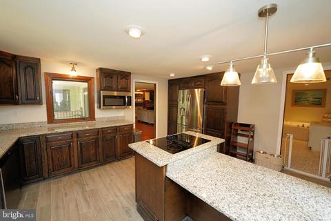 1015 Bear Tavern Rd, Ewing, NJ 08628 photo 12