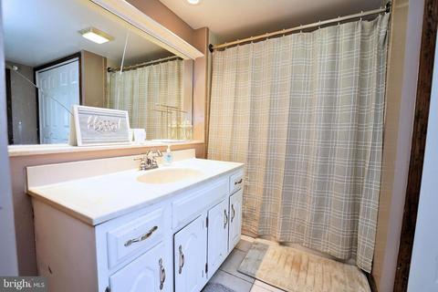 1015 Bear Tavern Rd, Ewing, NJ 08628 photo 16