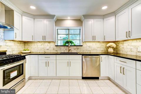 706 River Rd, Ewing, NJ 08628 photo 28