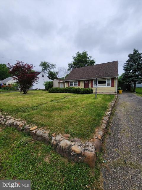 57 Farrell Ave, Trenton, NJ 08618 photo 21