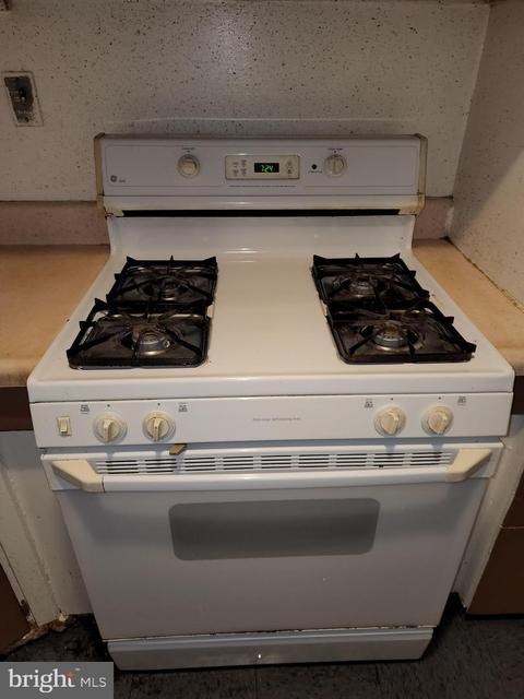 57 Farrell Ave, Trenton, NJ 08618 photo 8