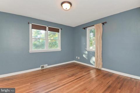 169 W Upper Ferry Rd, Ewing, NJ 08628 photo 9