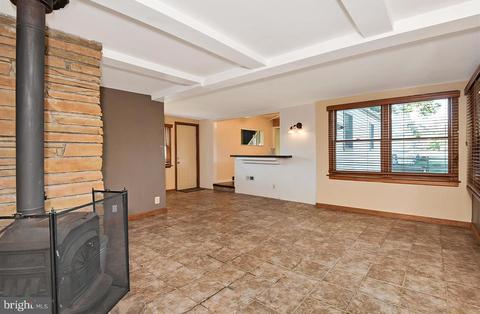 169 W Upper Ferry Rd, Ewing, NJ 08628 photo 11