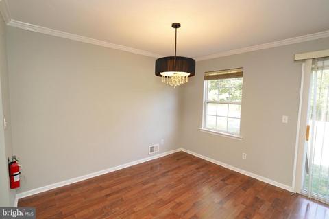 100 Violet, Ewing, NJ 08638 photo 11