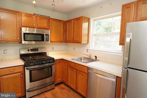100 Violet, Ewing, NJ 08638 photo 14