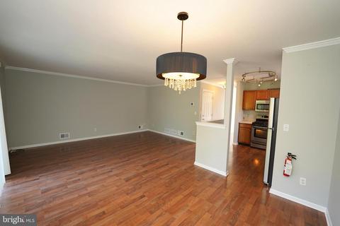 100 Violet, Ewing, NJ 08638 photo 12