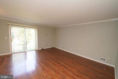 100 Violet, Ewing, NJ 08638 photo 6