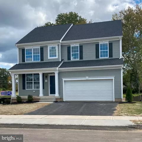 3 Misty Meadow Ln, Hamilton, NJ 08619