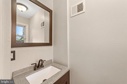 1185 Parkside Ave, Ewing, NJ 08618 photo 15