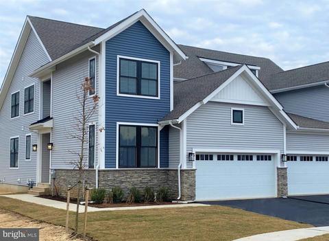9 Isabella Ct, Hamilton, NJ 08690
