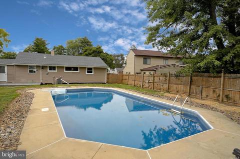 74 Sunset Blvd, Hamilton, NJ 08690 photo 32