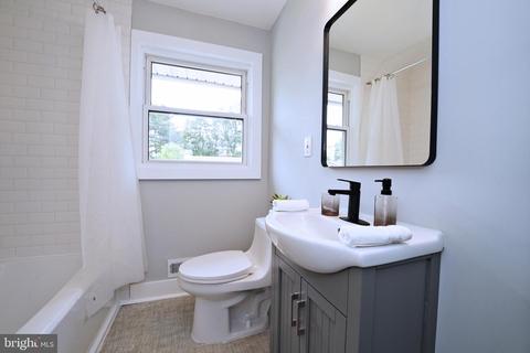 74 Sunset Blvd, Hamilton, NJ 08690 photo 27