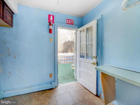 38 Main Blvd, Ewing, NJ 08618 photo 9