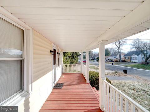 38 Main Blvd, Ewing, NJ 08618 photo 2