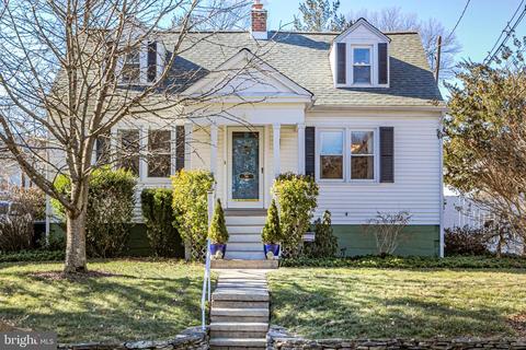 54 Hillside Ave, Princeton, NJ 08540