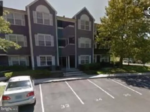 104 Wenlock Ct #5, Princeton, NJ 08540