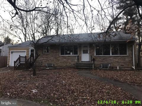 41 Pershing, Ewing, NJ 08618 photo 1