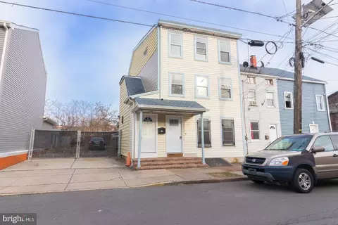 242244 2nd St, Trenton, NJ 08611