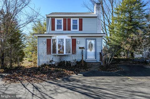 2676 Quakerbridge Rd, Trenton, NJ 08619