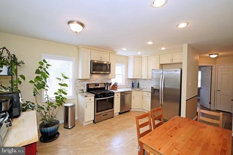41 W Upper Ferry Rd, Ewing, NJ 08628 photo 9