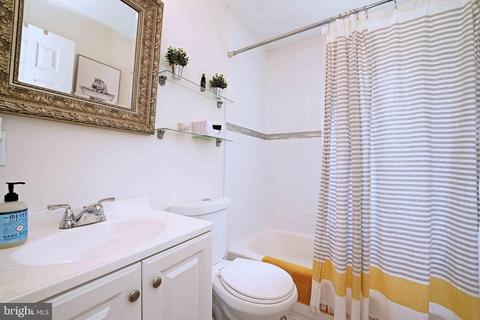 41 W Upper Ferry Rd, Ewing, NJ 08628 photo 19