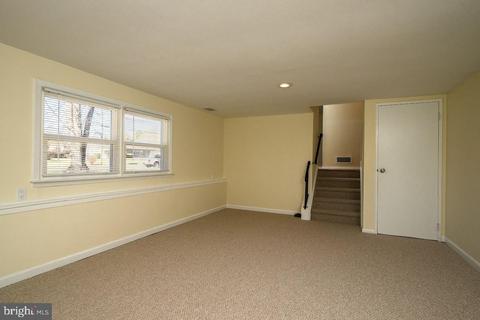 16 Gloucester Ln, Ewing, NJ 08618 photo 20
