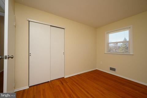 16 Gloucester Ln, Ewing, NJ 08618 photo 12