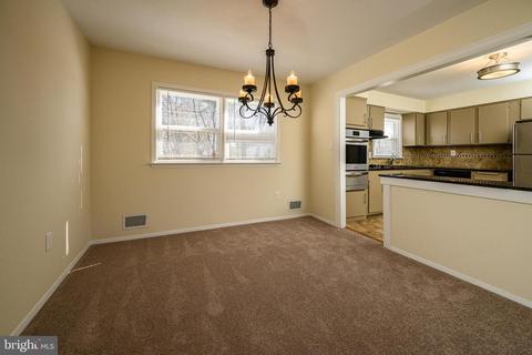 16 Gloucester Ln, Ewing, NJ 08618 photo 6