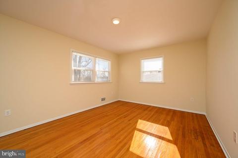 16 Gloucester Ln, Ewing, NJ 08618 photo 16